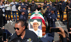 '마약 카르텔' 맞선 멕시코 시장, 광장서 총격 받고 숨져