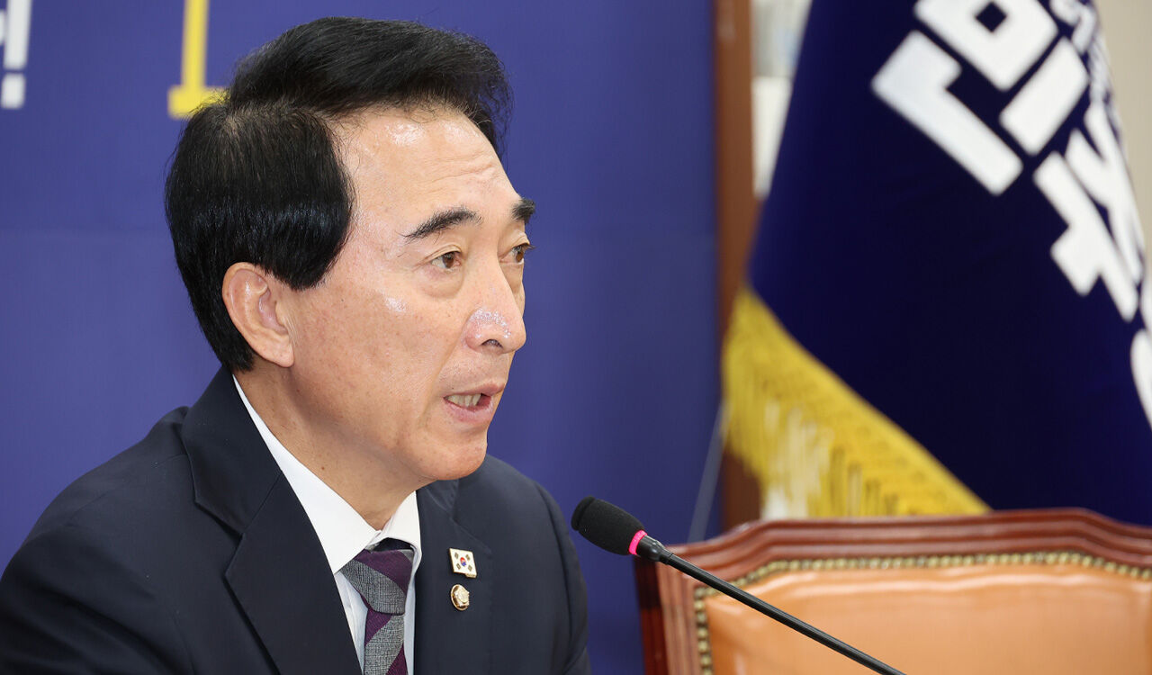 민주당 "재판중지법 추진 않기로…대통령실과도 조율"