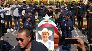 '마약 카르텔' 맞선 멕시코 시장, 광장서 총격 받고 숨져