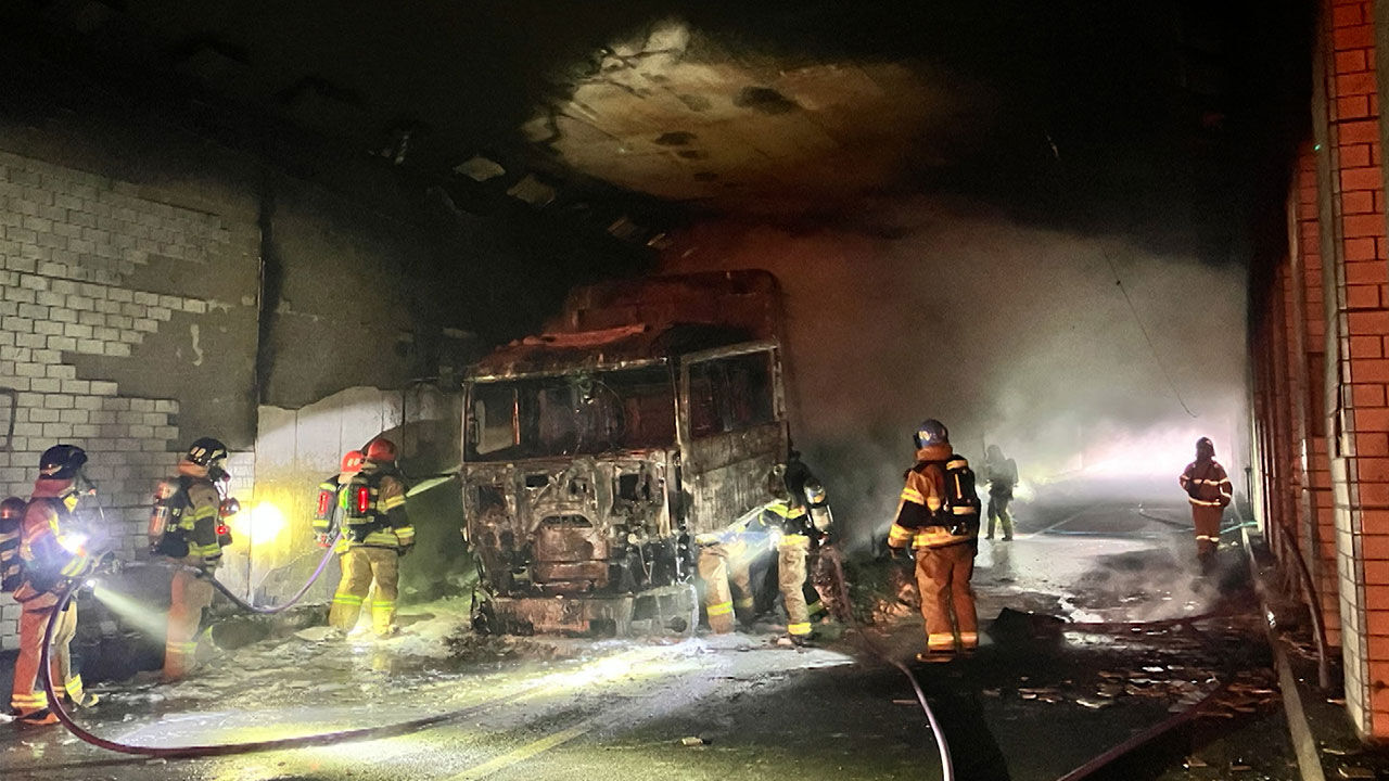 울산 옥현지하차도서 트럭 화재