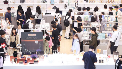 반가사유상·모나리자 '뮷즈' 나올까…한불 문화 상품 내년 출시