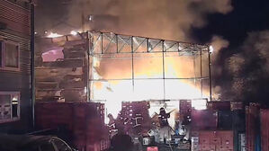 대전 동구 식품 제조 공장 불…대응 1단계 발령