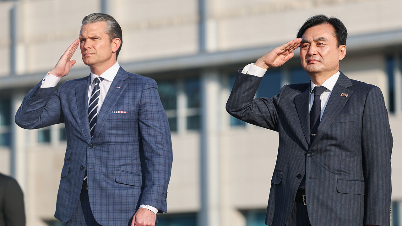 한미 국방장관, 오늘 핵잠·전작권 전환 등 논의…SCM 개최