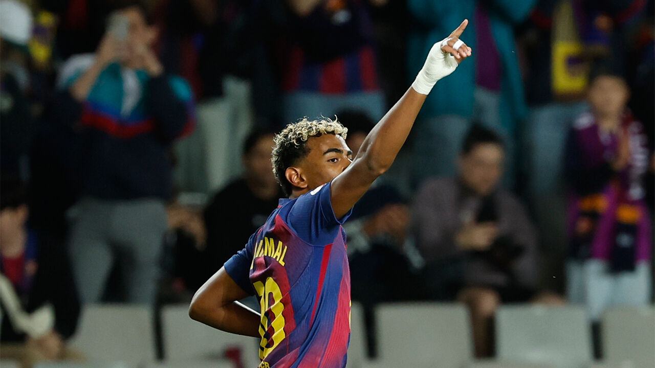 야말, 역대 최연소 FIFPRO 베스트11 선정