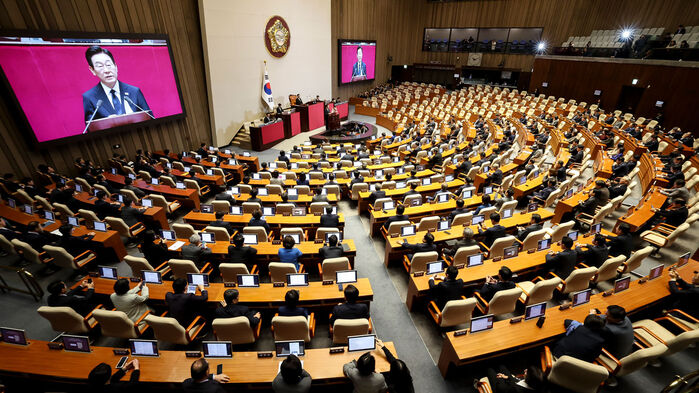 이 대통령 "AI시대 여는 대한민국 첫 예산…AI 고속도로 구축"