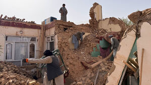 아프간 규모 6.3 강진…최소 20명 사망·500여 명 부상