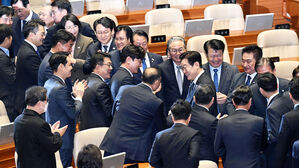 민주 "작년엔 윤석열이 시정연설 거부, 올해는 국힘이 보이콧…파렴치"