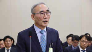 KT 김영섭 대표, 해킹 사태 책임지고 연임 포기