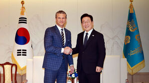 "'핵잠' 확보, 한미 동맹 기여"…미 국방장관 "적극 지원"