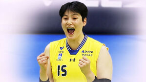 현대건설, '김희진 더비' 승리…단독 선두 도약