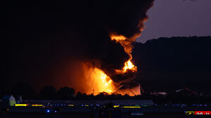 미 켄터키주서 UPS 화물기 이륙중 추락…지상서 큰 화재