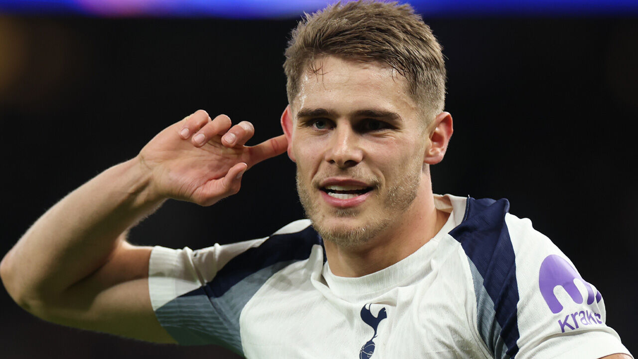 판더펜, '손흥민 빙의' 폭풍질주 원더골…토트넘 대승