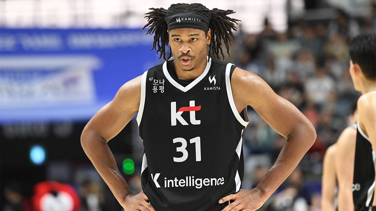 KBL, '공 안 던졌다' 힉스 주장 수용…반칙금 철회