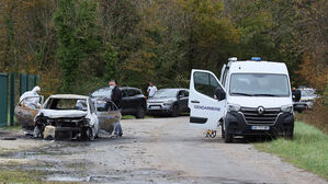 프랑스서 차로 행인 5명 들이받아..2명 중상