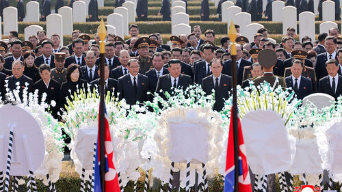 '북 외교원로' 김영남 전 최고인민회의 상임위원장 영결식…김정은 참석