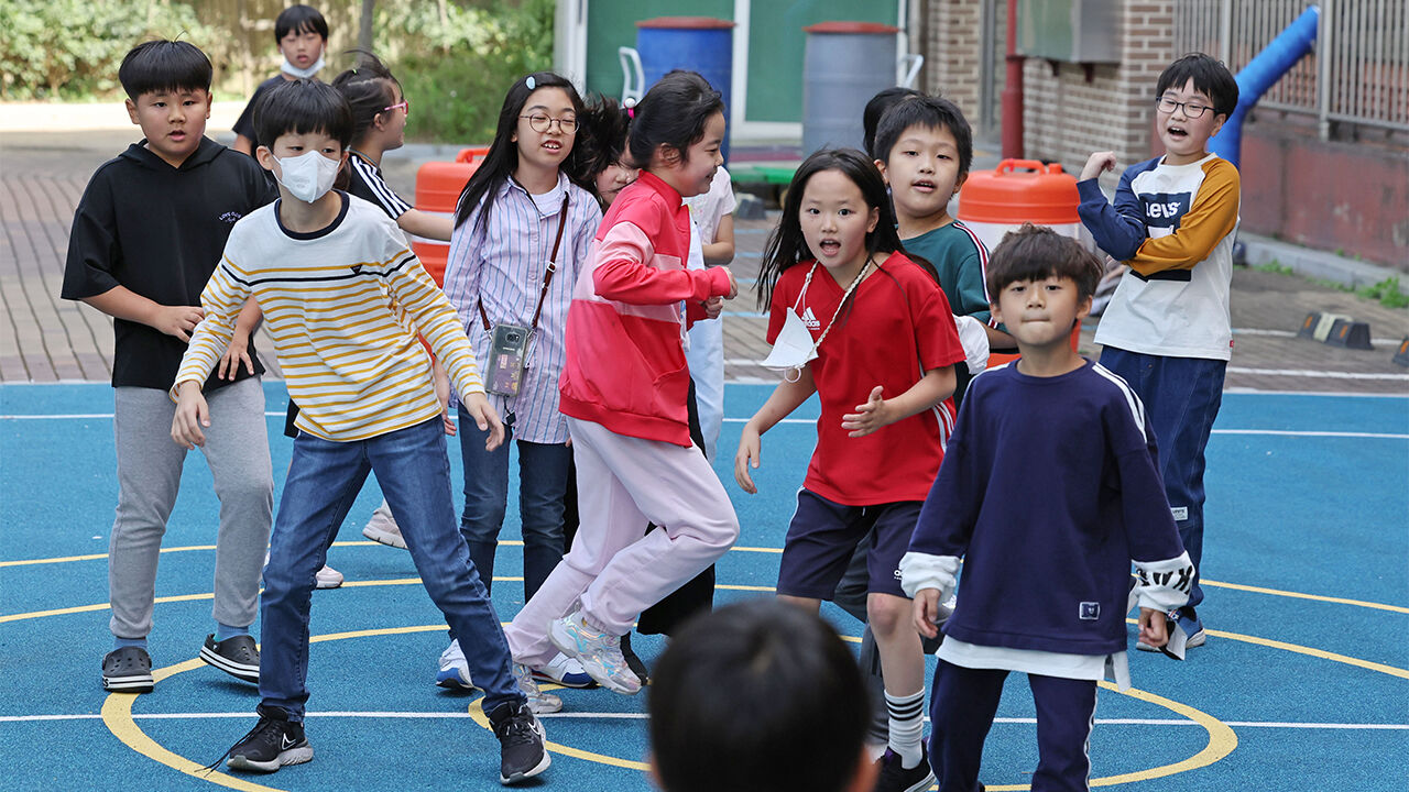 진종오 '1학생 1스포츠법' 발의…학교장의 종목 운영 의무화