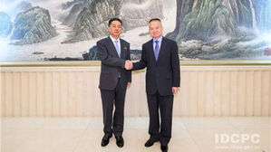 중국 대외연락부장, 3주 만에 북 대사 접촉…한중회담 등 설명 가능성