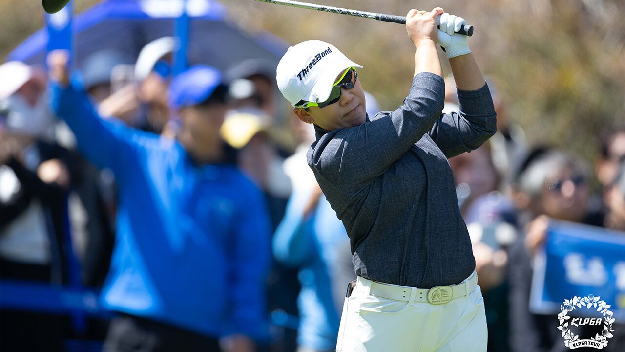 신지애, LPGA 투어 토토 재팬 클래식 2R 공동 1위 도약