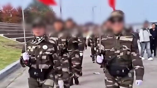 [빅토픽] 한강에서 중국 군복 행진…"불쾌" 시끌