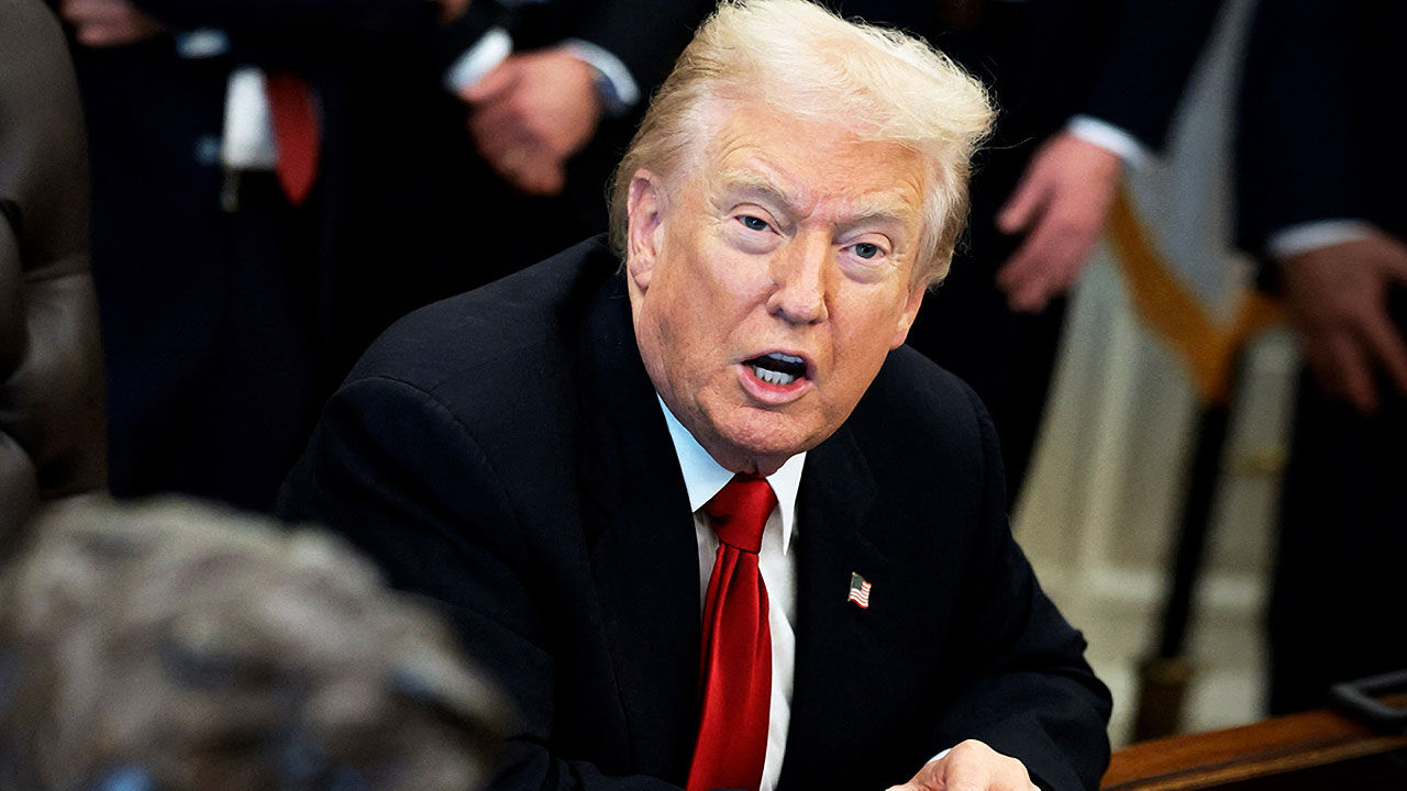 '러시아산 원유 수입 반대' 트럼프, 헝가리엔 "허용 검토"