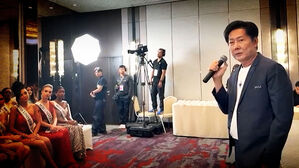 "멍청이" 미인대회 참가자들 집단 퇴장…그대로 생중계 됐다 