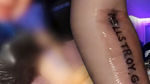 1살 아기 울부짖는데…강제로 문신새긴 부모 충격 이유