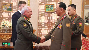 러 "국방차관, 북 국방상과 군사정치 협력 발전 논의"