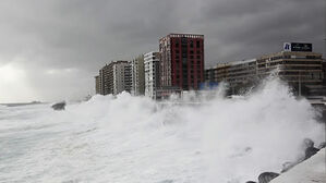 스페인 카나리아 제도서 대형 파도에 휩쓸려 3명 사망