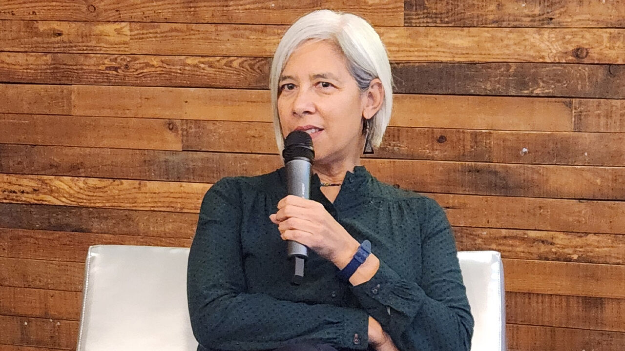 부커상 후보 수전 최 "외부 힘에 삶 바뀌는 이야기에 끌려"