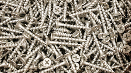 겨울철 자녀 방 창문 못 열게 못 박은 아빠…아동학대죄 될까