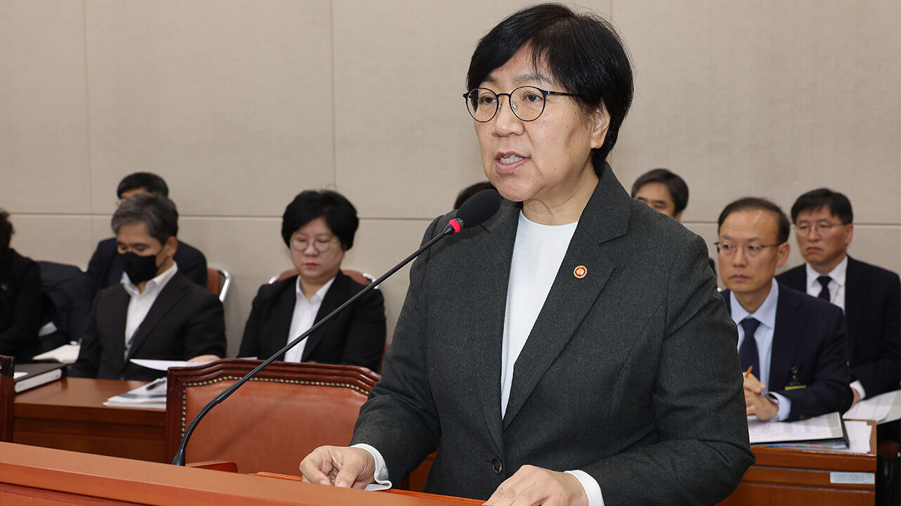 정은경 "통합돌봄 예산 모든 시군구 지원…717억 원 증액 필요"