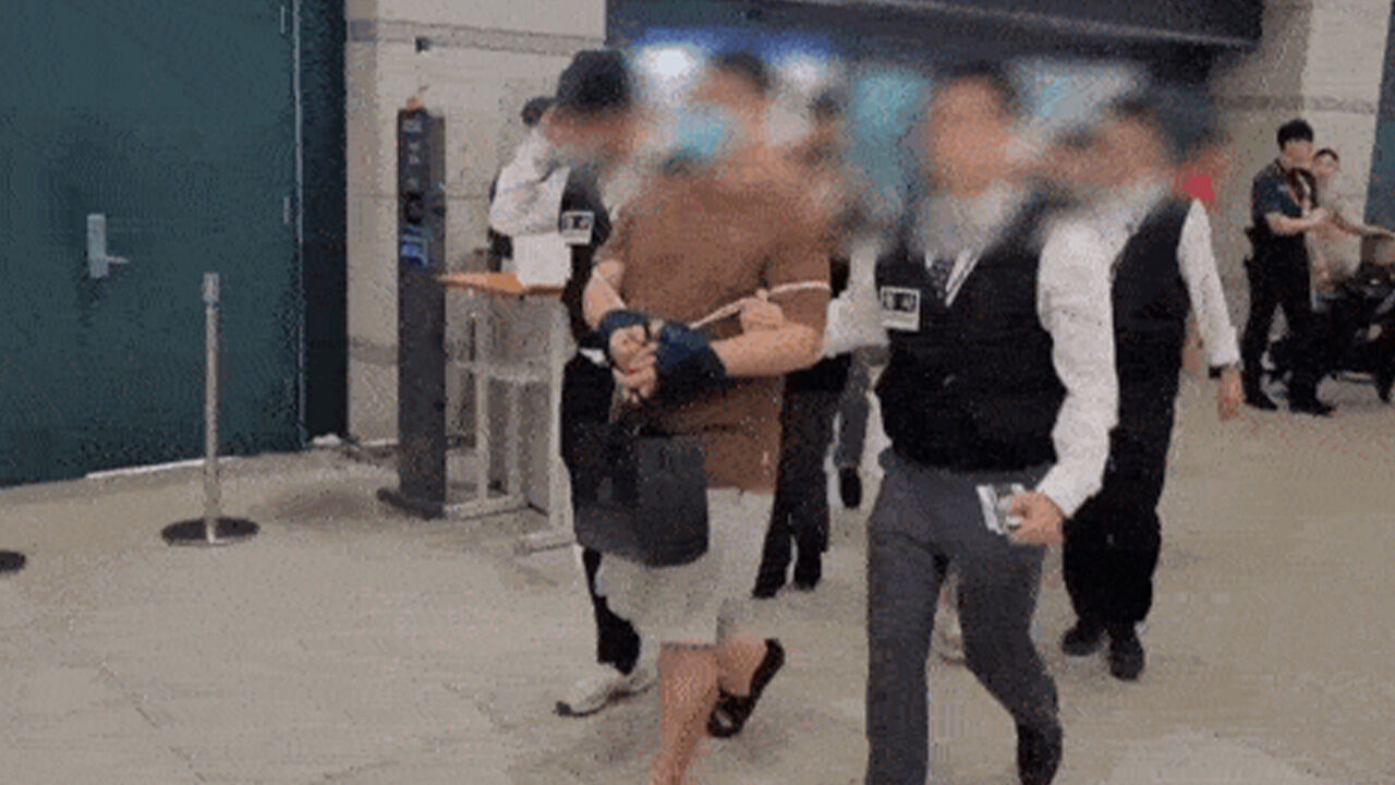 경찰 준비생이 피싱 조직원으로…'룽거' 2명에 징역 30년 구형