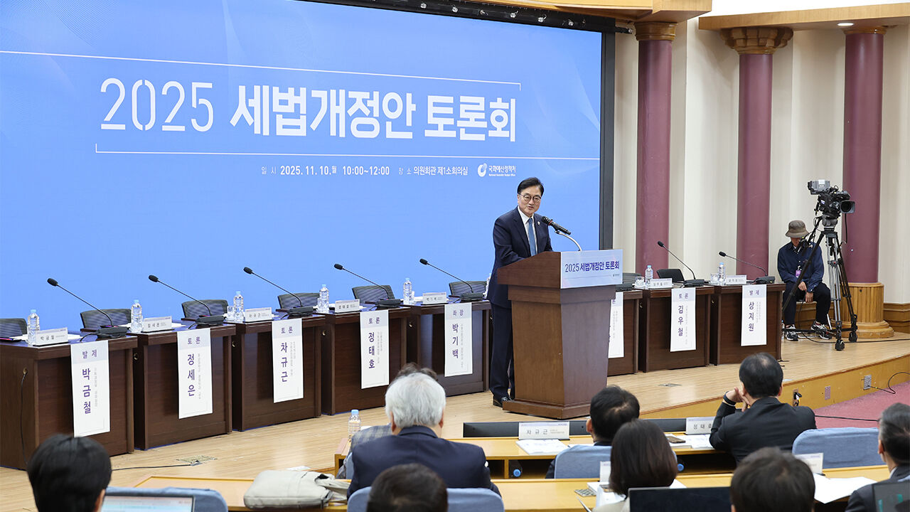 여야, 조세 정책 입장차…"법인세 정상화" vs "기업 무너져"