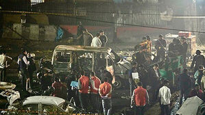 인도 델리 유적지 인근 차량 폭발로 8명 사망…테러 가능성 수사