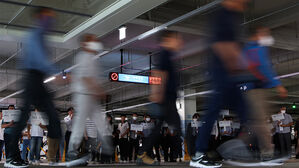 "조지아 구금 한국인 근로자, 미 이민당국 상대 소송 준비"