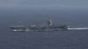 카리브해 긴장 파고…미 항모 진입하고 베네수는 게릴라전 준비