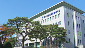 캄보디아 거점 '기업형 보이스피싱'…무더기 재판행