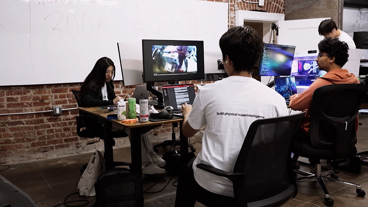 'AI 붐'에 실리콘밸리 활기…몰려드는 인재