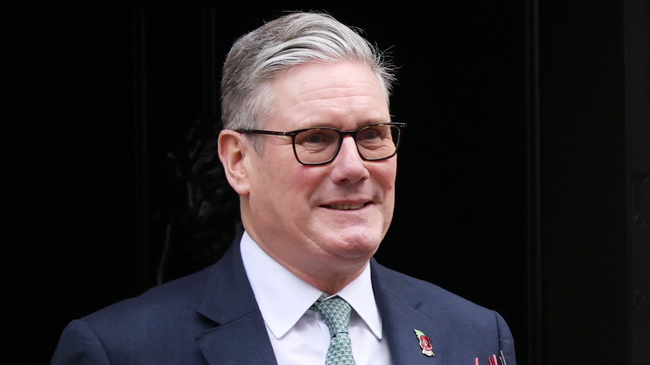 영국 총리 취임 16개월만에 '사퇴론'…노동당 지도부 혼란