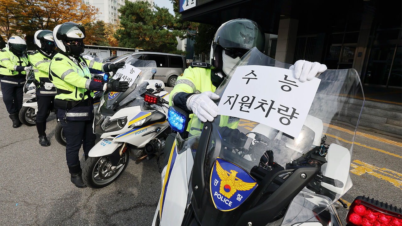 사고나자 50㎞ 순찰차 수송·수험표 전달…경찰 234건 지원