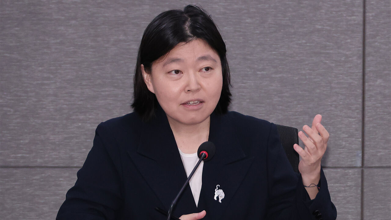 고법 "임은정 '인사거래 칼럼 감찰' 결정문 공개해야"