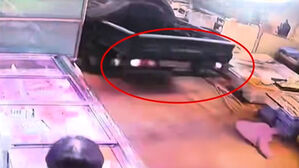 [단독] "브레이크 밟았다" 주장했지만…CCTV 포착된 장면