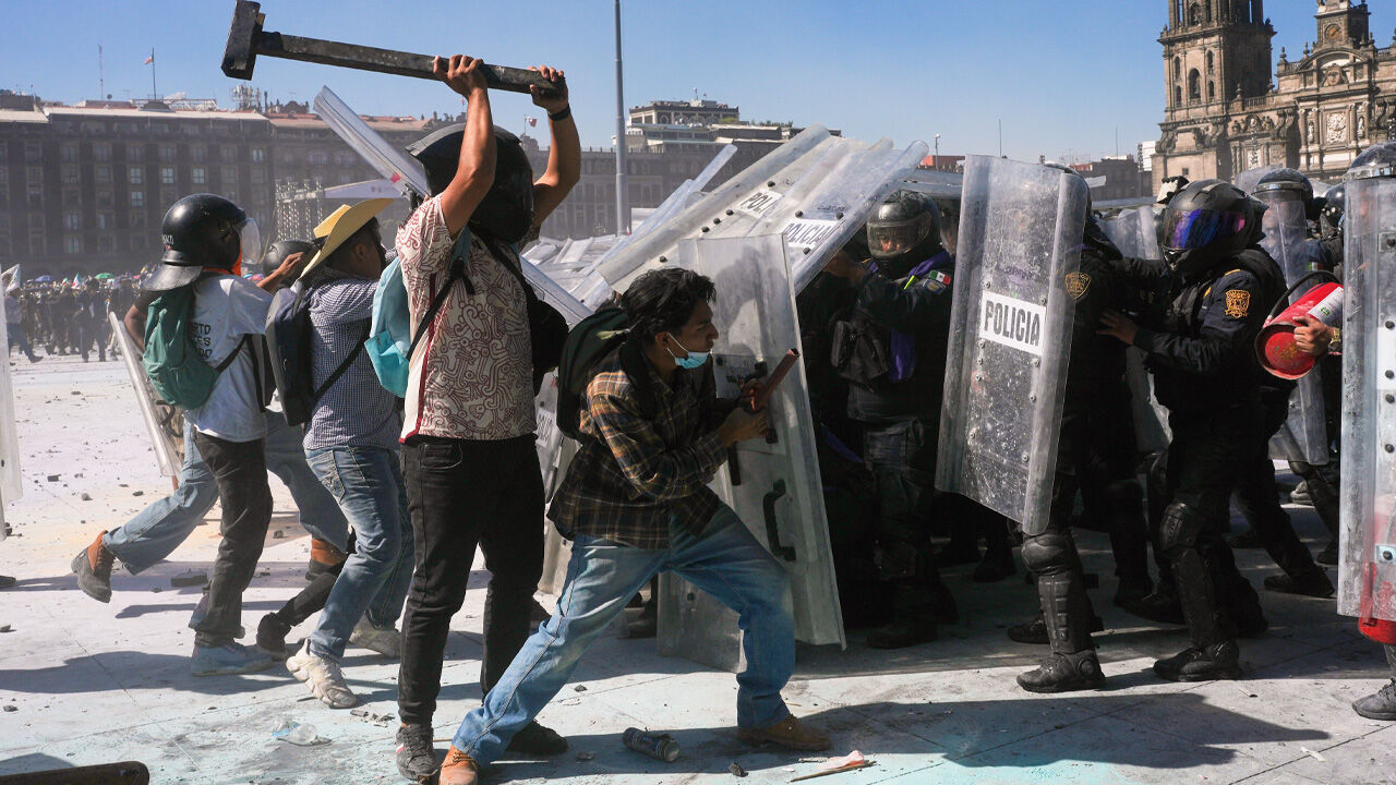 멕시코에서도 'Z세대' 주도 반정부 시위