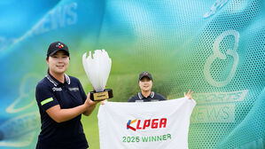 '상금왕'에 3억 원 더!…홍정민 '왕중왕전' 우승