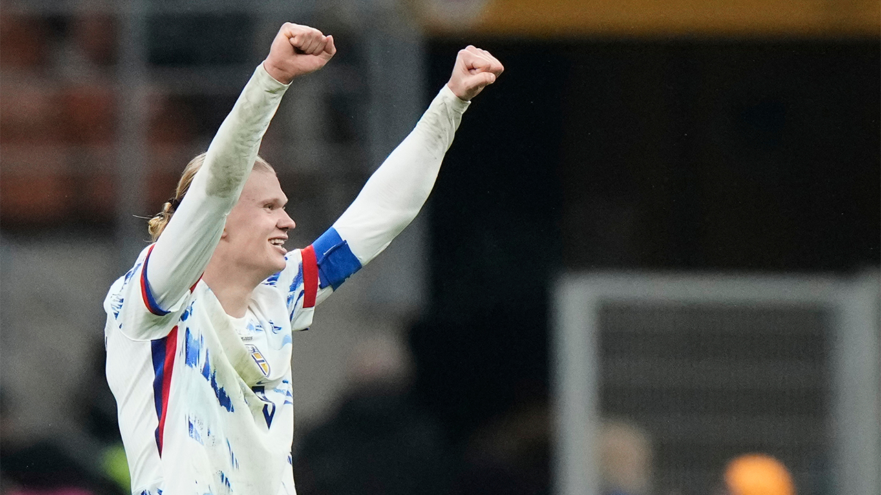 '괴물' 홀란 8경기 16골…노르웨이, 28년 만에 월드컵 본선행