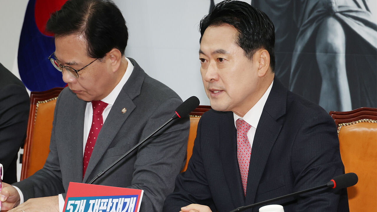 장동혁 "공직사회 편 가르려 휴대전화 뒤져…언론·국민 입틀막"