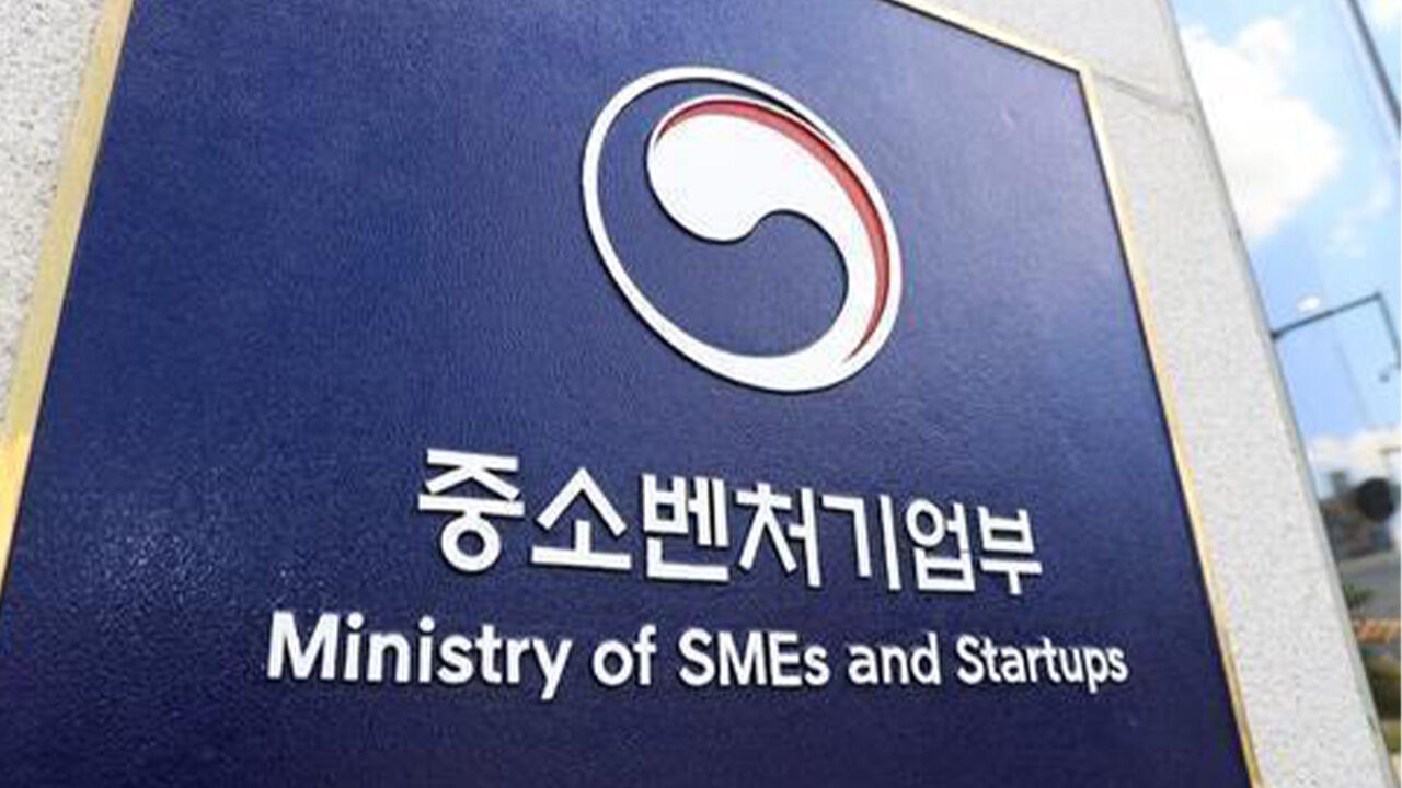 중기부, 10월분 상생페이백 3천373억 원…"소비진작 7조 원 효과"