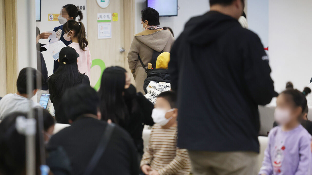 "독감, 최근 10년 동기간 중 최고 수준…백신 접종해야"