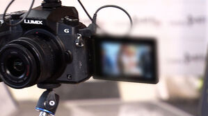 "구경 올래요?" 낯선 여성 메시지…100명 당했다