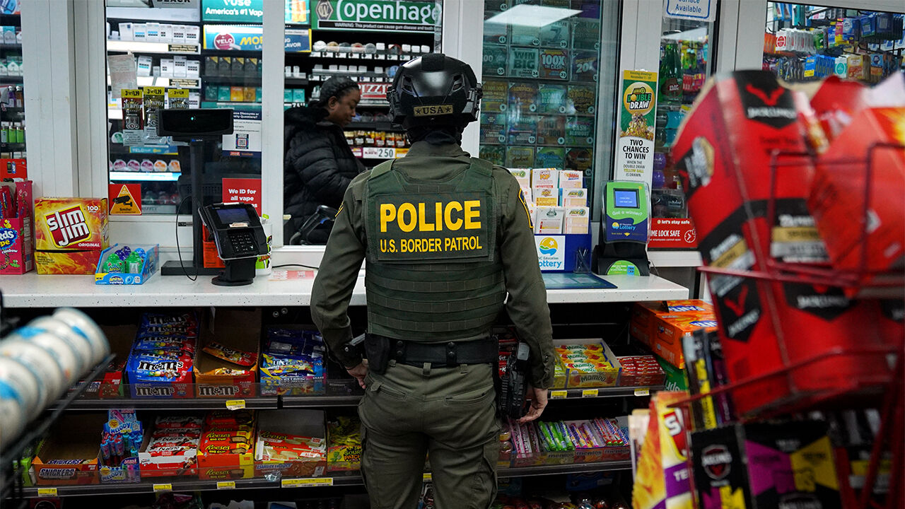 노스캐롤라이나 한국계 운영 마트도 미국 이민 단속에 피해